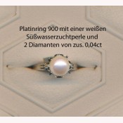 Ring Platin 900, eine Süßwasserzuchtperle 8.1mm und Diamanten